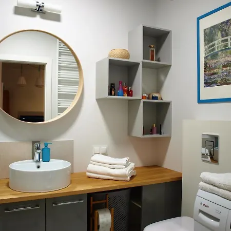 Apartmán Metro Kowienska Varšava